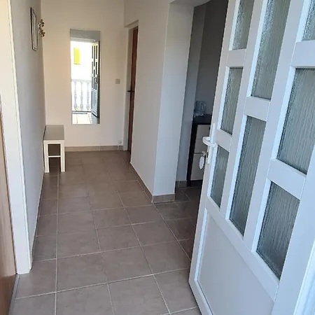 Family-friendly With Swimming Pool Barbat, Rab - 4951 * Barbat na Rabu