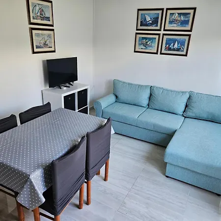 아파트 Family-friendly With Swimming Pool Barbat, Rab - 4951 *