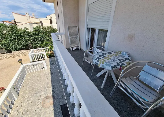 Family-friendly With Swimming Pool Barbat, Rab - 4951 * Barbat na Rabu