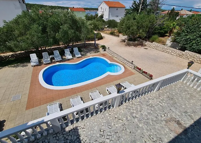 Family-friendly With Swimming Pool Barbat, Rab - 4951 *