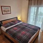 Family-friendly With Swimming Pool Barbat, Rab - 4951 公寓