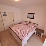 公寓 Family-friendly With Swimming Pool Barbat, Rab - 4951 *