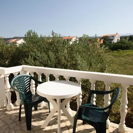 Family-friendly With Swimming Pool Barbat, Rab - 4951 *