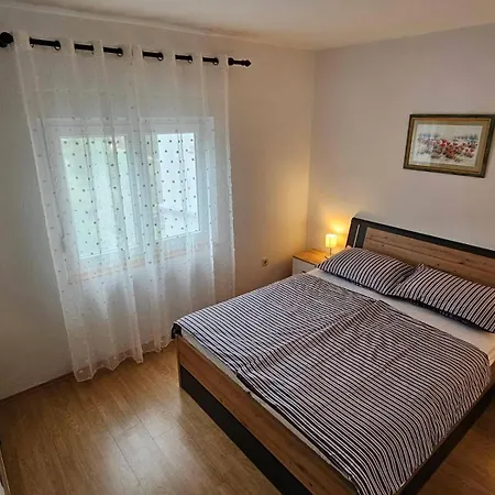 Apartment Seaside With A Swimming Pool Barbat, Rab - 4951
