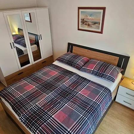 Family-friendly With Swimming Pool Barbat, Rab - 4951 Barbat na Rabu