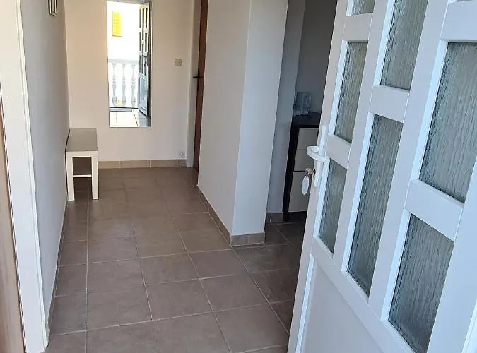 Family-friendly With Swimming Pool Barbat, Rab - 4951 * Barbat na Rabu
